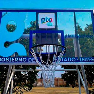 tablero de basquetbol con diseño